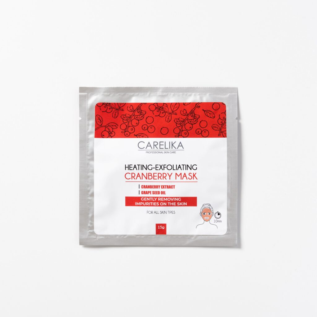 CARELIKA Wärmende Cranberry-Peeling-Maske mit Zeolith-Technologie