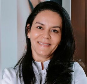 christiane schoen haut bockenheim 300x289