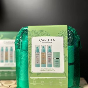 Carelika Beauty-Set/Reisetasche für Haut und Akne